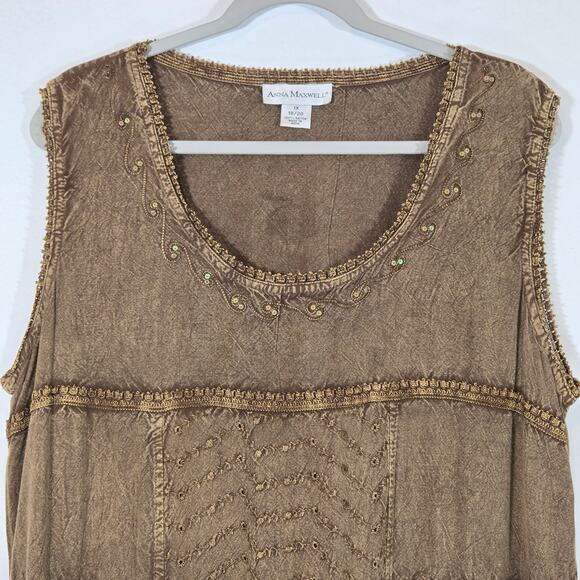 Anna Maxwell Sleeveless Dress With A Handkerchief Hem. Size 1X. - Picture 8 of 10